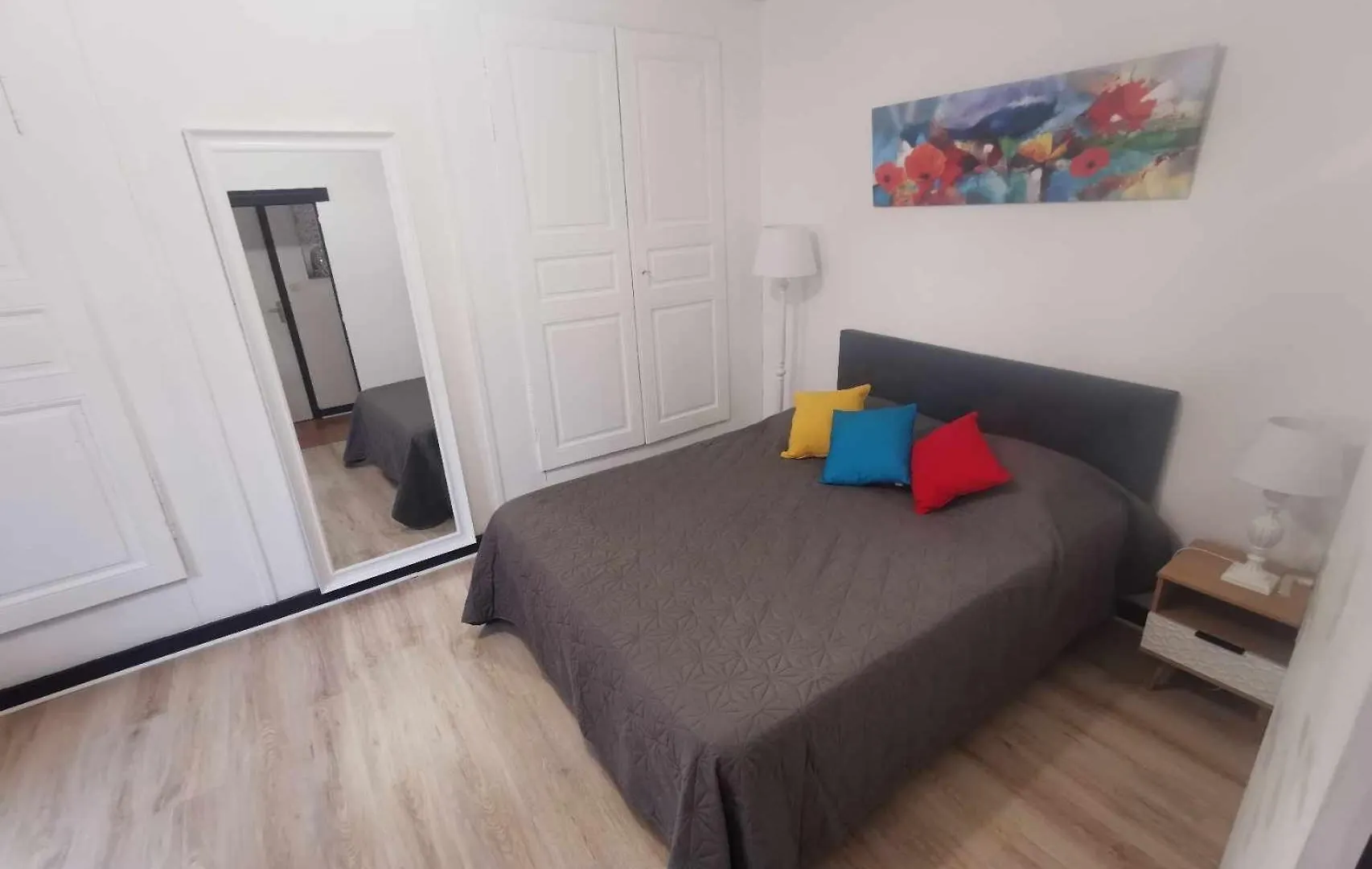 Bel Appartement Pour 1 A 9 Personnes Ambert France